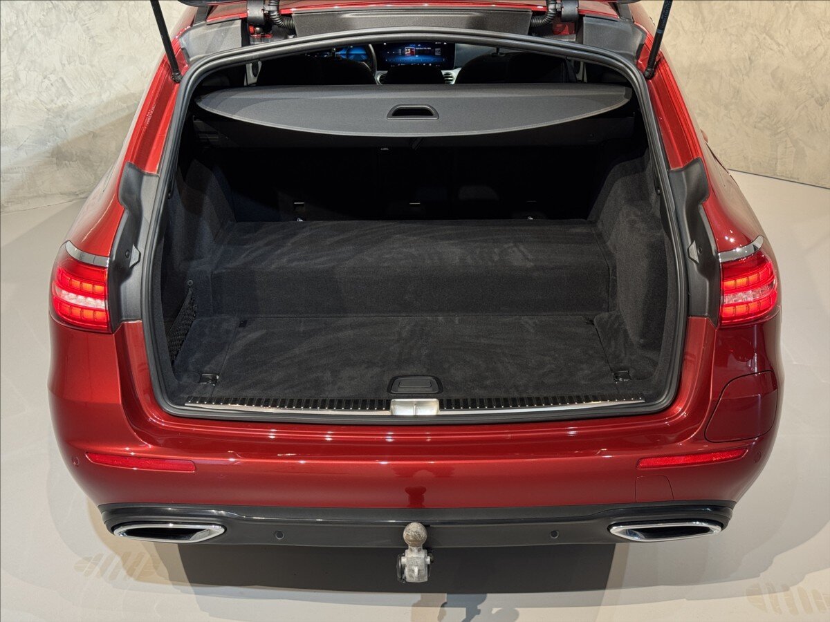 Mercedes-Benz Třídy E Kombi 2,0 l 225 kw