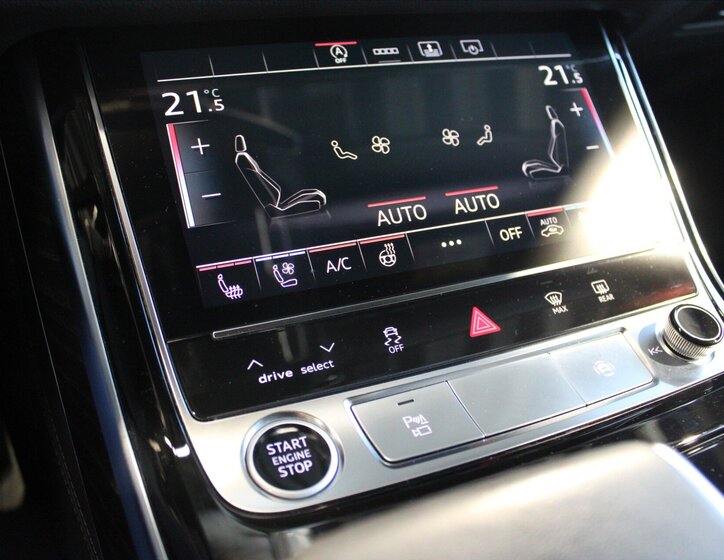 Audi A8 Ostatní 3,0 l 210 kw