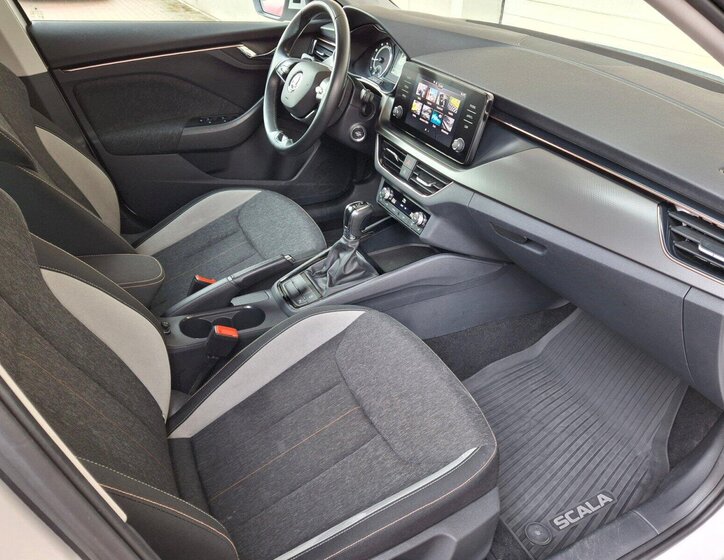 Škoda Scala Hatchback 1,5 l 110 kw