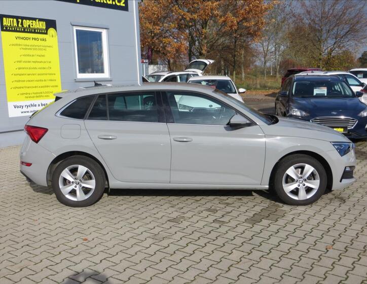 Škoda Scala 9