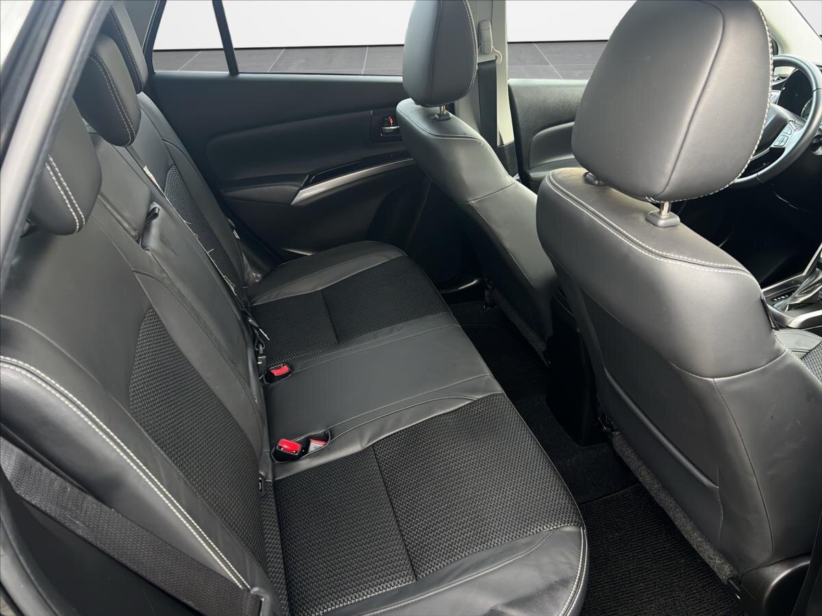 Suzuki S-Cross SUV / Terénní 1,5 l 75 kw