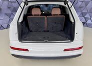 Audi Q7 35