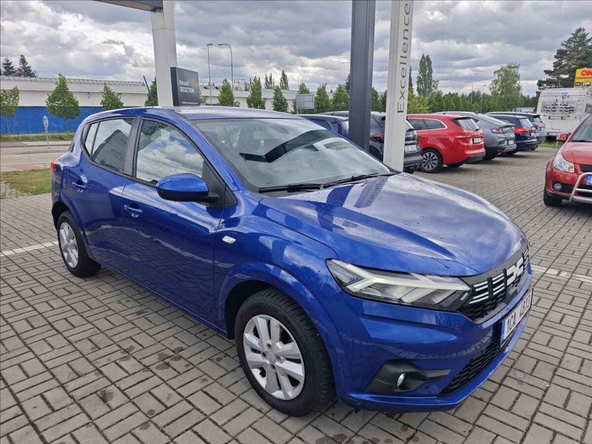 Dacia Sandero Hatchback 999,0 67 kw