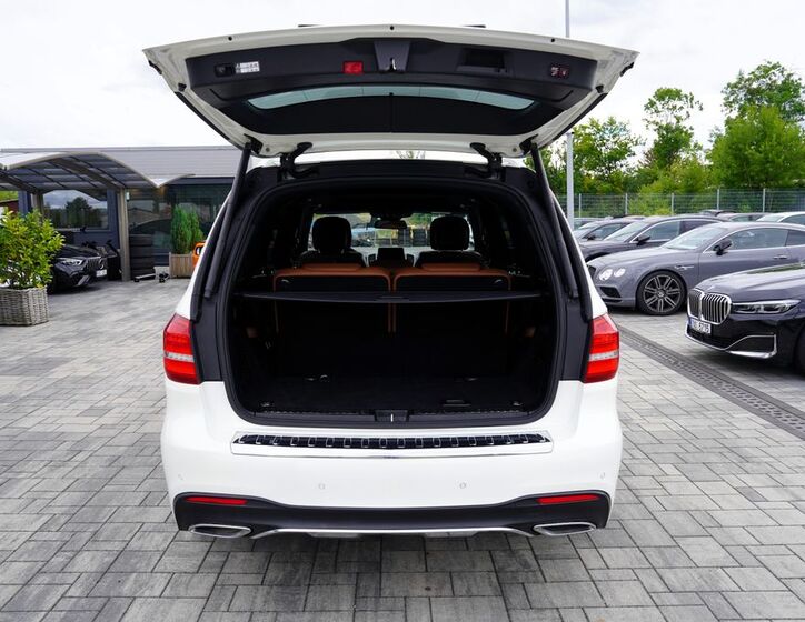 Mercedes-Benz GLS 11