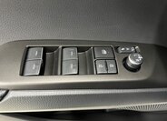 Toyota Camry Sedan / Limuzína 2,5 l 169 kw