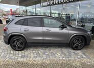 Mercedes-Benz GLA 24