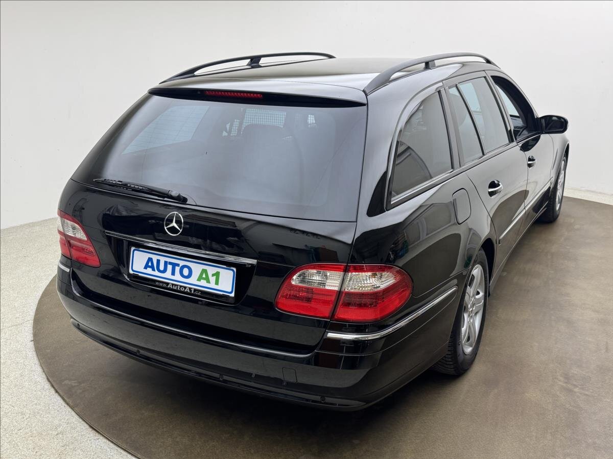 Mercedes-Benz Třídy E Kombi 3,0 l 170 kw