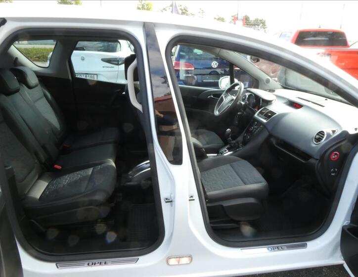 Opel Meriva 21