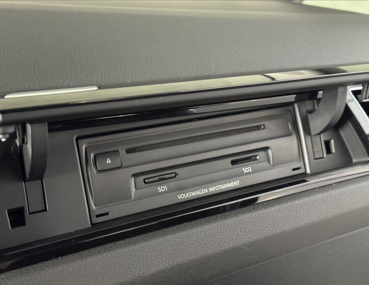 Volkswagen Touran MPV 2,0 l 110 kw