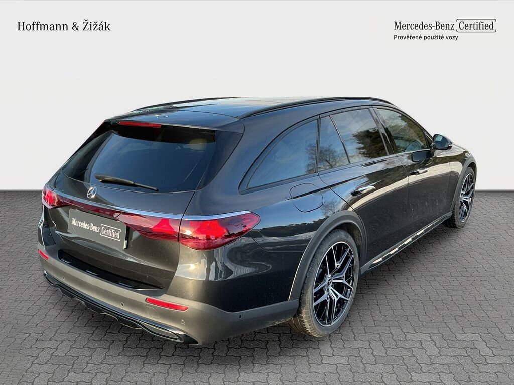 Mercedes-Benz Třídy E Kombi 2,0 l 145 kw