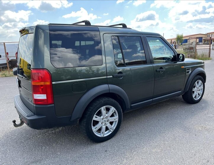 Land Rover Discovery 5