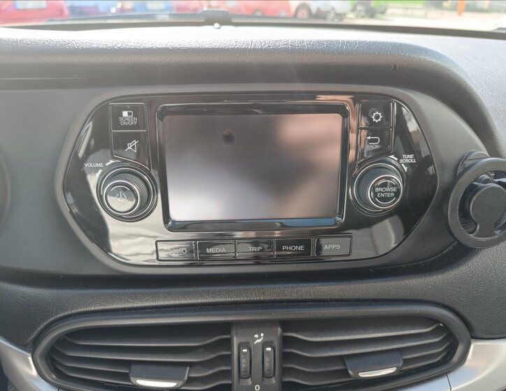 Fiat Tipo Sedan / Limuzína 1,4 l 70 kw