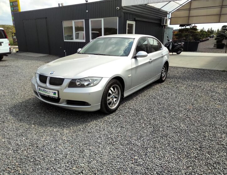 BMW Řada 3 1