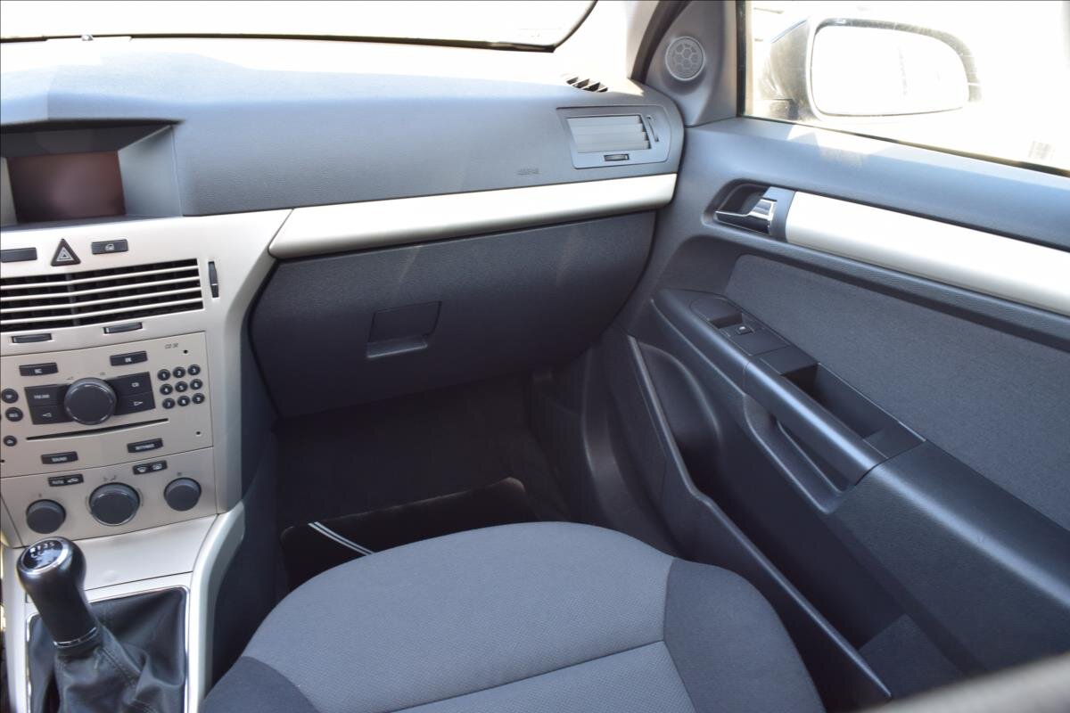 Opel Astra Kombi 1,9 l 74 kw