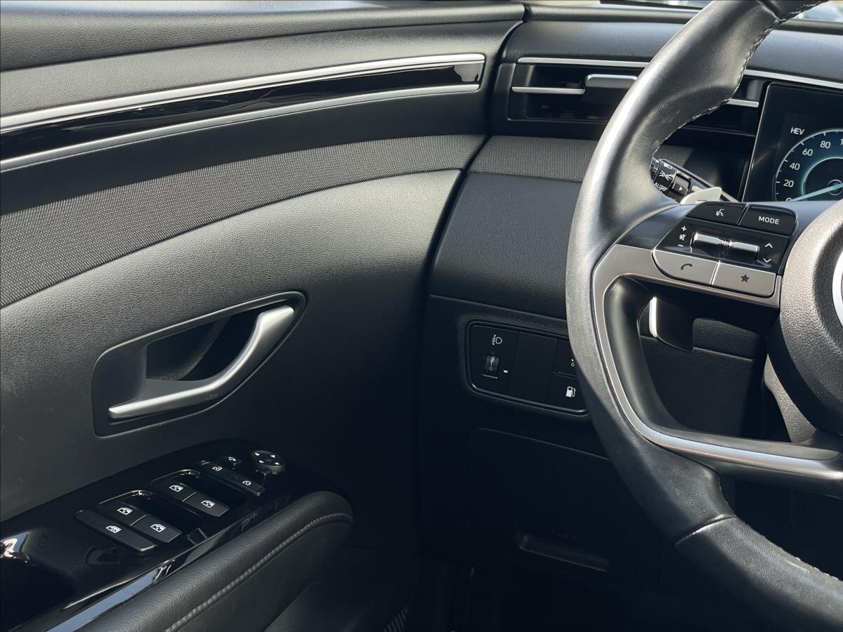 Hyundai Tucson SUV / Terénní 1,6 l 195 kw