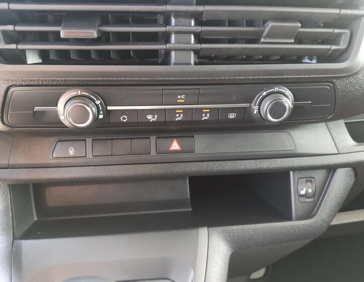 Toyota ProAce Verso 21