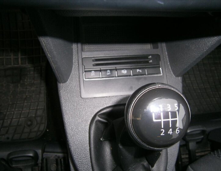 Volkswagen Touran Kombi 1,6 l 77 kw