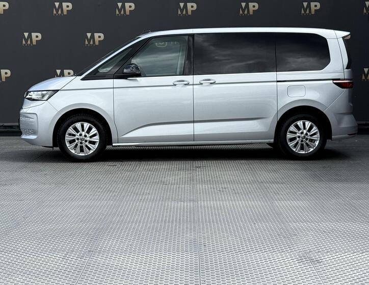 Volkswagen Multivan 10