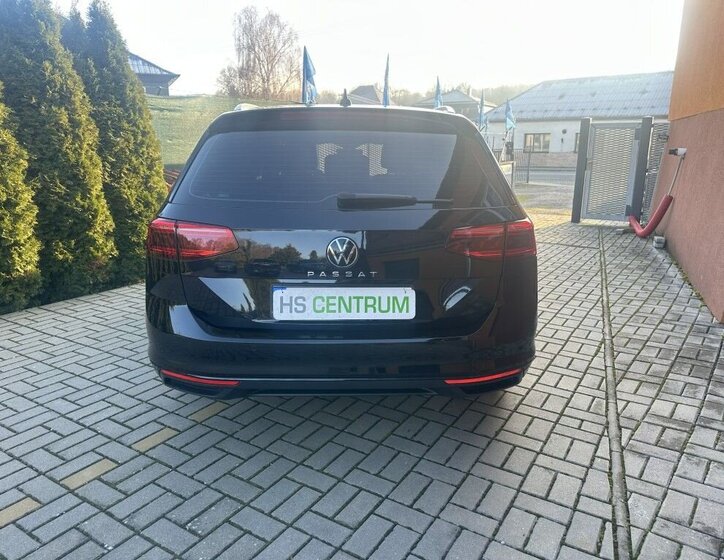 Volkswagen Passat Kombi 2,0 l 110 kw