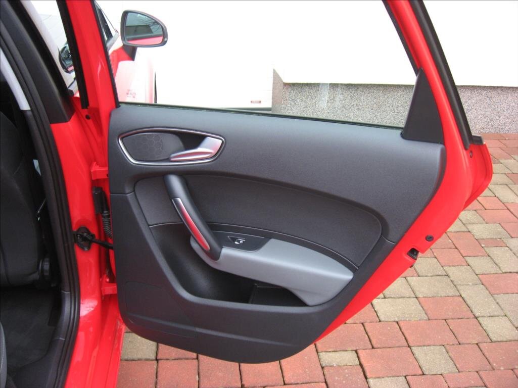 Audi A1 Hatchback 999,0 60 kw