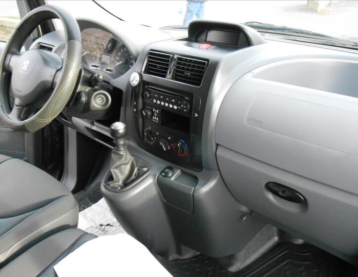 Peugeot Expert 14