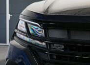 Volkswagen Touareg 8