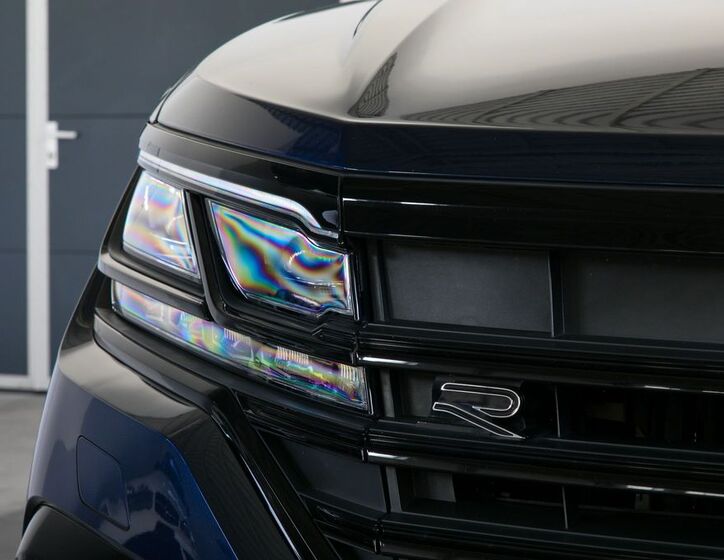 Volkswagen Touareg 8