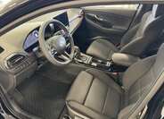 Hyundai i30 Liftback 1,5 l 103 kw