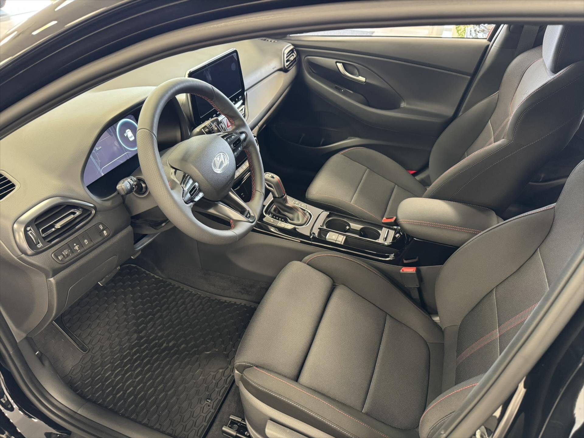 Hyundai i30 Liftback 1,5 l 103 kw