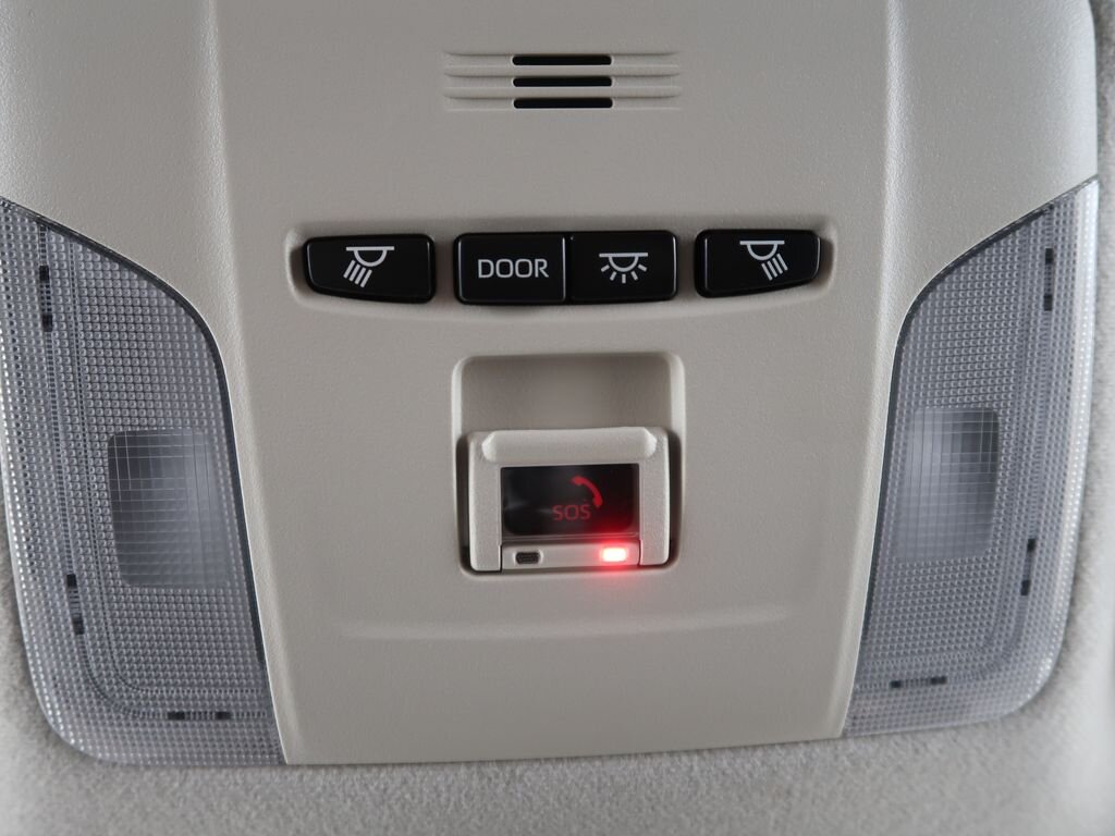 Toyota Corolla Sedan / Limuzína 1,5 l 92 kw