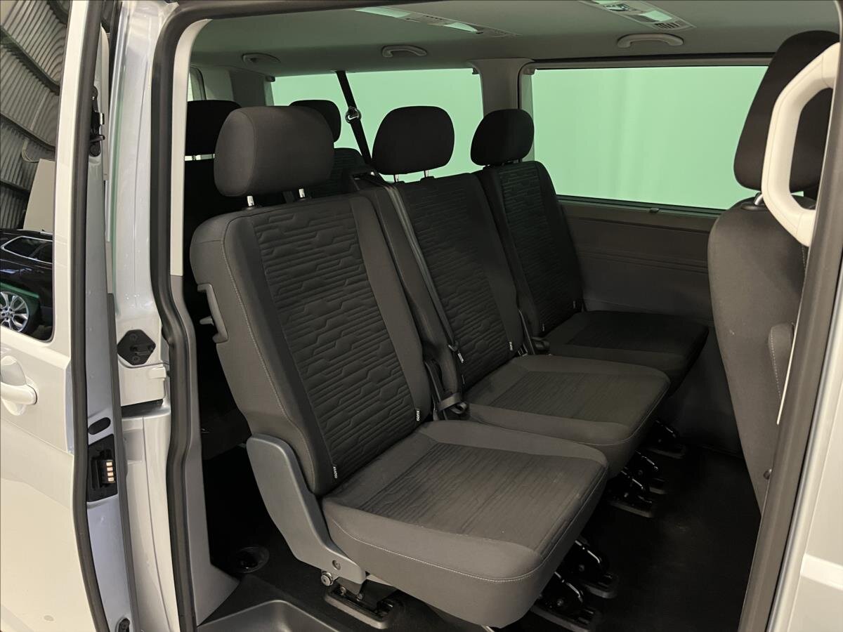 Volkswagen Caravelle Kombi 2,0 l 110 kw