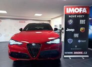 Alfa Romeo Stelvio SUV / Terénní 2,0 l 206 kw