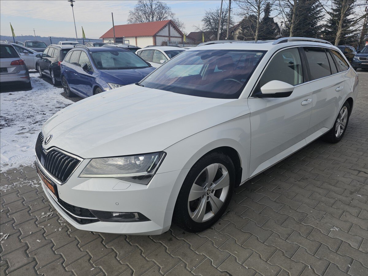 Škoda Superb