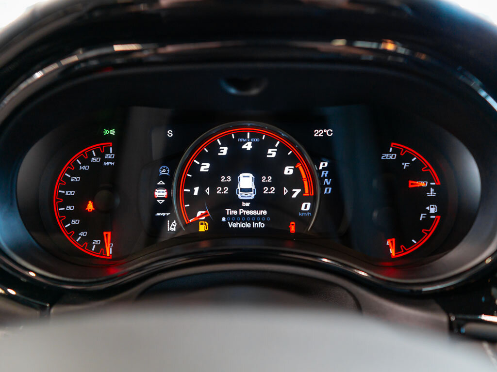 Dodge Durango SUV / Terénní 6,4 l 355 kw