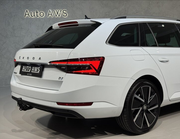 Škoda Superb Kombi 1,4 l 160 kw