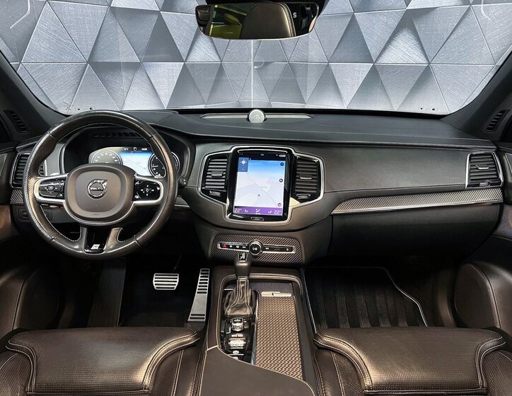 Volvo XC90 SUV / Terénní 2,0 l 177 kw