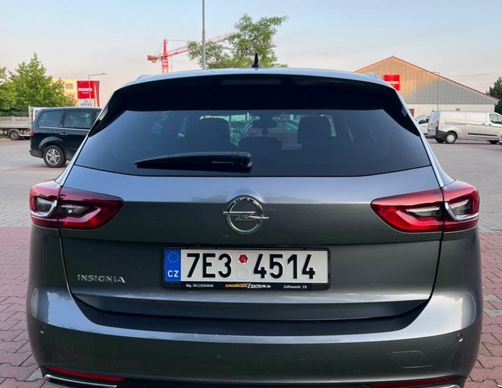 Opel Insignia 8