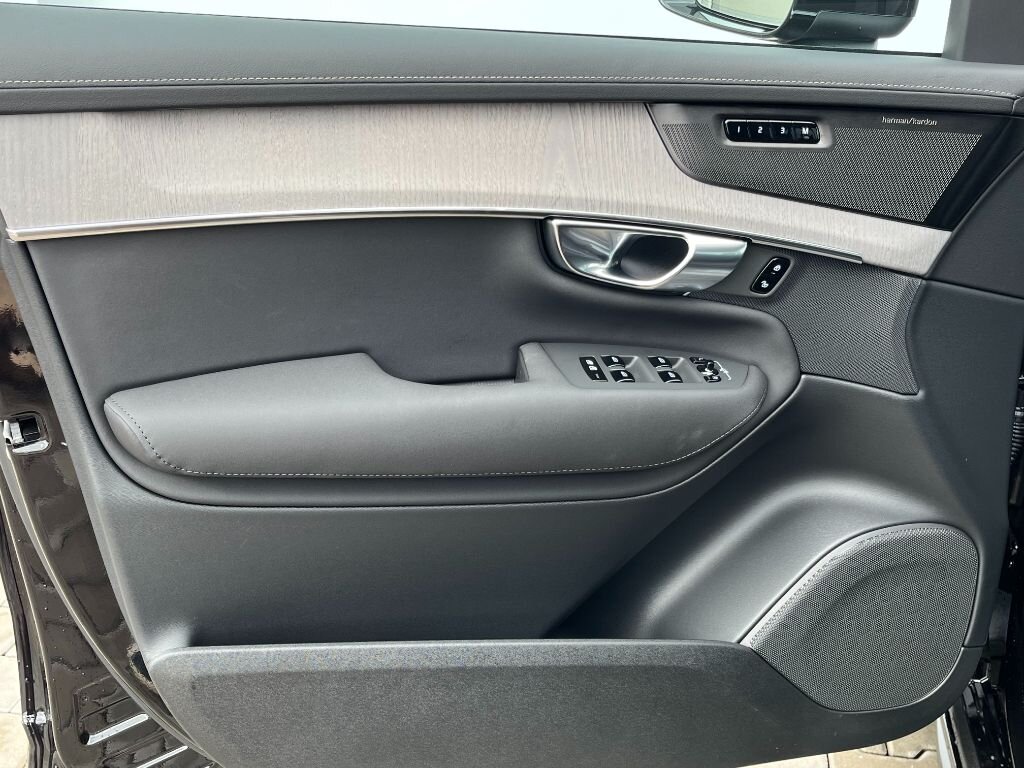 Volvo XC90 SUV 2,0 l 335 kw