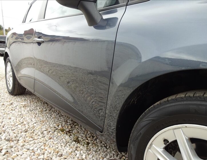 Renault Clio Kombi 1,1 l 54 kw