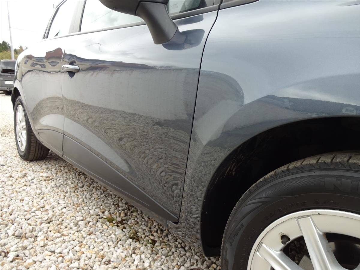 Renault Clio Kombi 1,1 l 54 kw