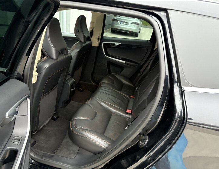 Volvo XC60 24