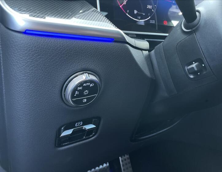 Mercedes-Benz GLC 11