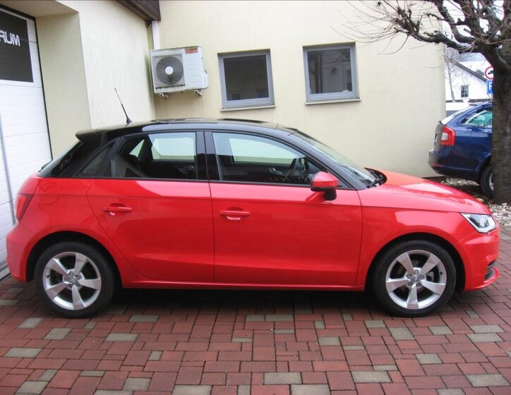Audi A1 Hatchback 999,0 60 kw