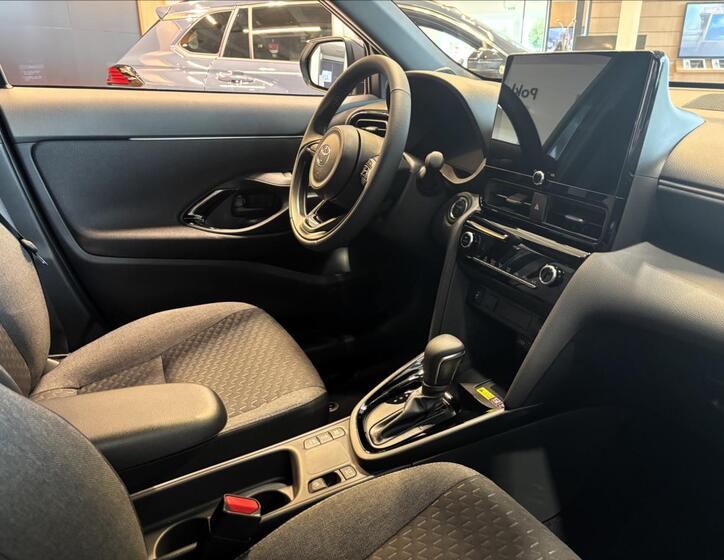 Toyota Yaris Cross 7