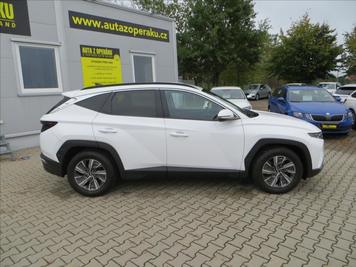 Hyundai Tucson SUV 1,6 l 110 kw