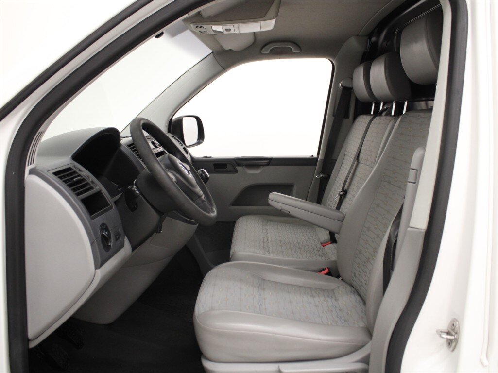 Volkswagen Transporter Skříň 2,0 l 62 kw