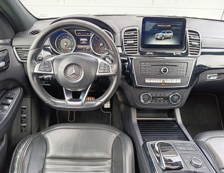 Mercedes-Benz GLS SUV 3,0 l 190 kw