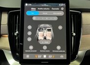 Volvo XC90 SUV / Terénní 2,0 l 335 kw
