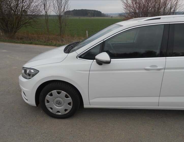 Volkswagen Touran Kombi 2,0 l 110 kw