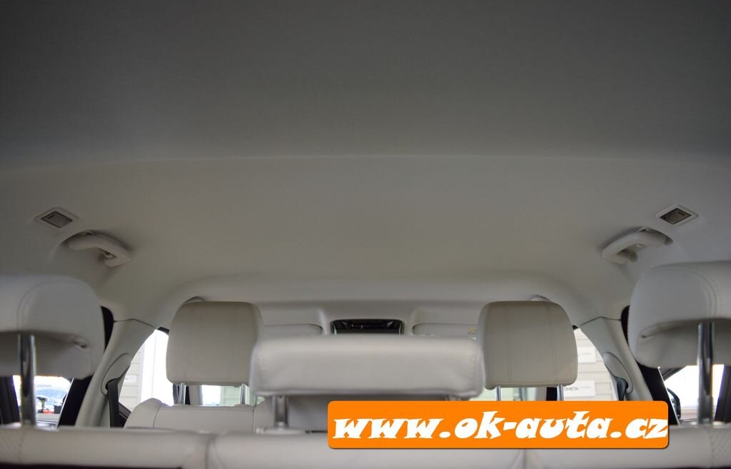 Land Rover Range Rover Velar SUV 2,0 l 0